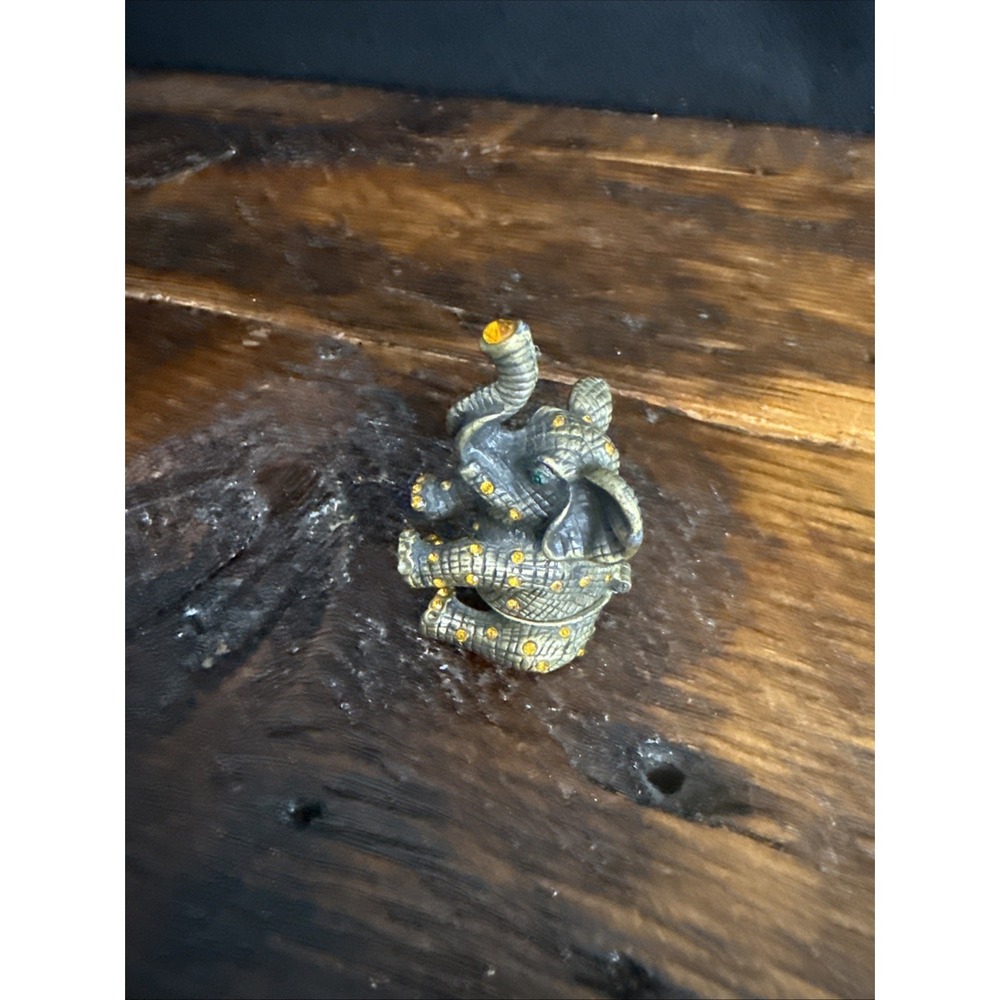 Vintage Bejeweled Baby Elephant Hinged Metal Trinket Ring Jewelry Box